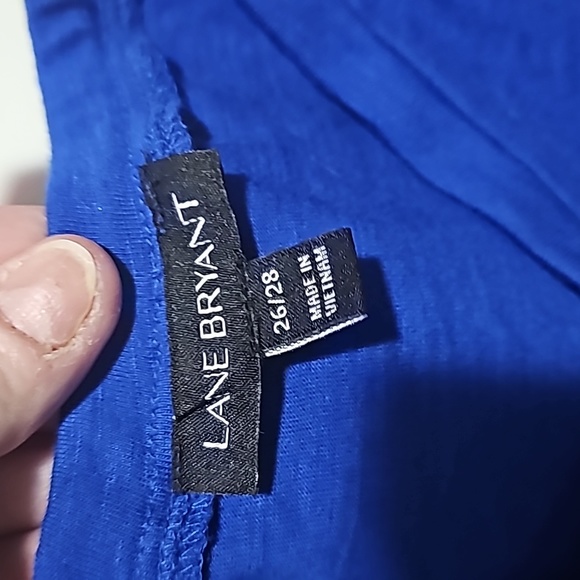 LANE BRYANT  Shirt never worn - Picture 3 of 3
